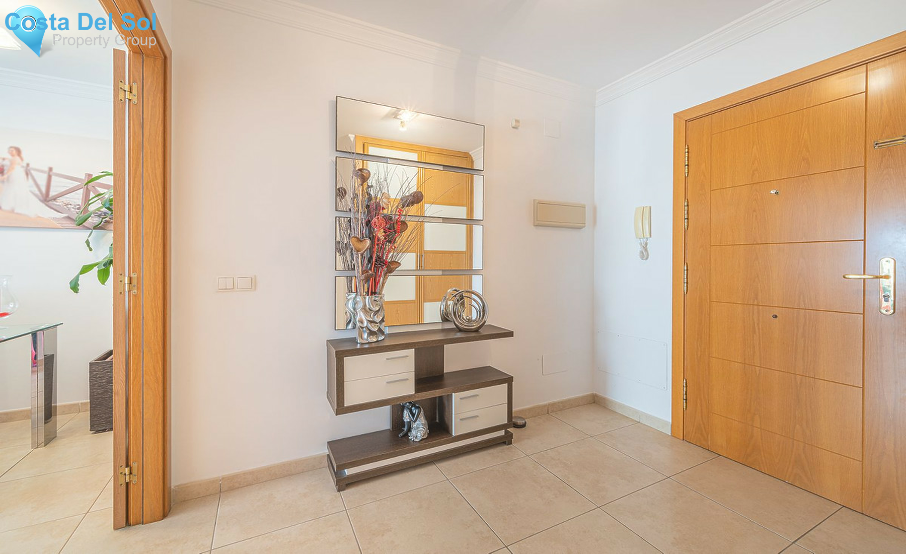 Middle Floor Apartment in Nueva Andalucía-1501395