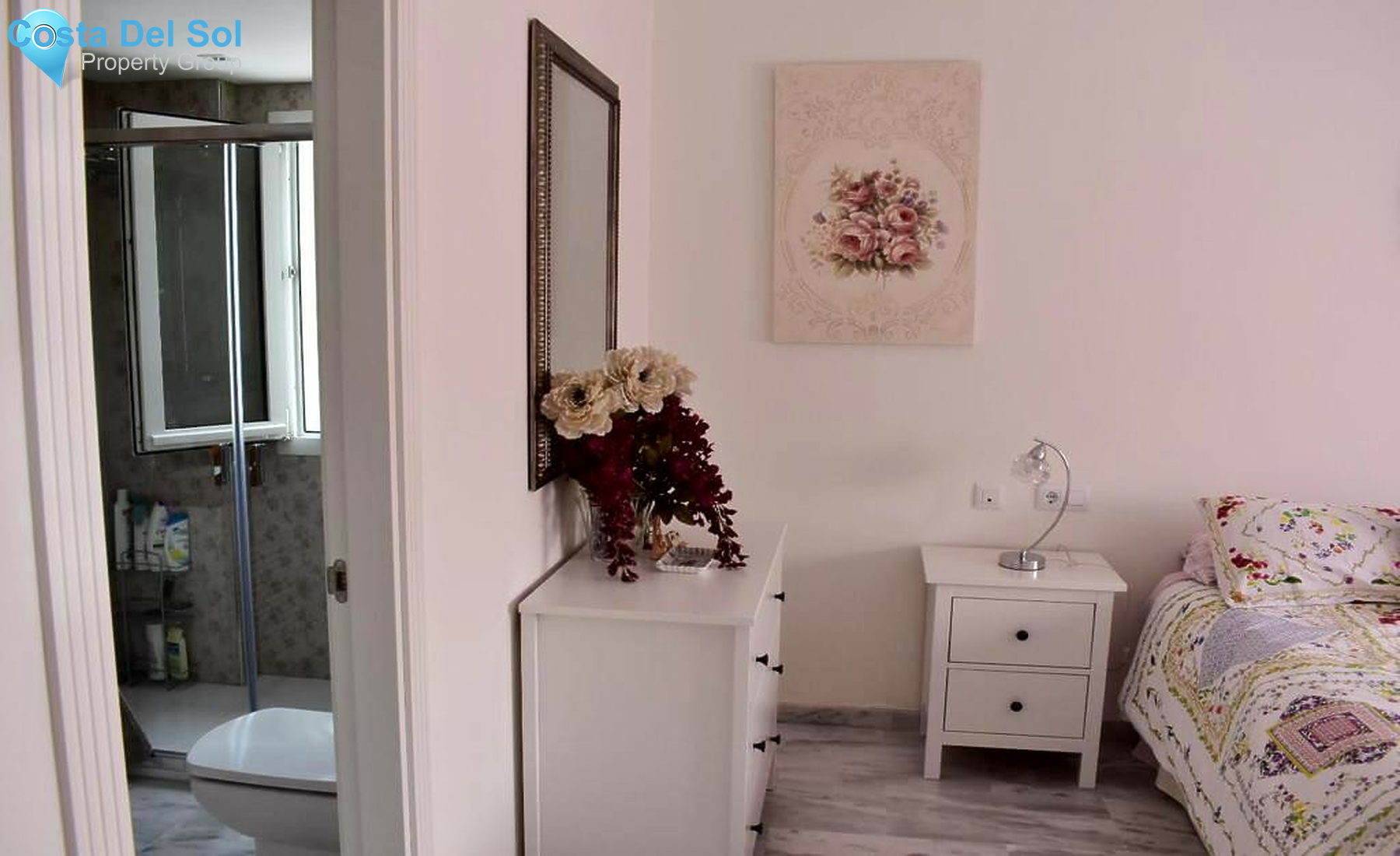 Middle Floor Apartment in Nueva Andalucía-1502965