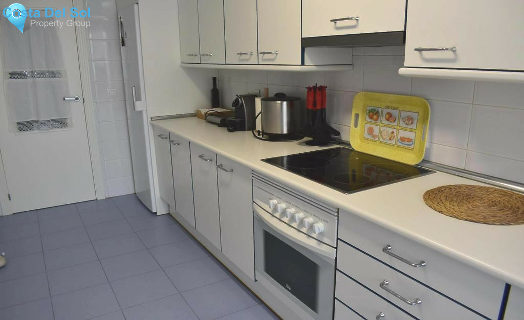 Middle Floor Apartment in Nueva Andalucía-1502961