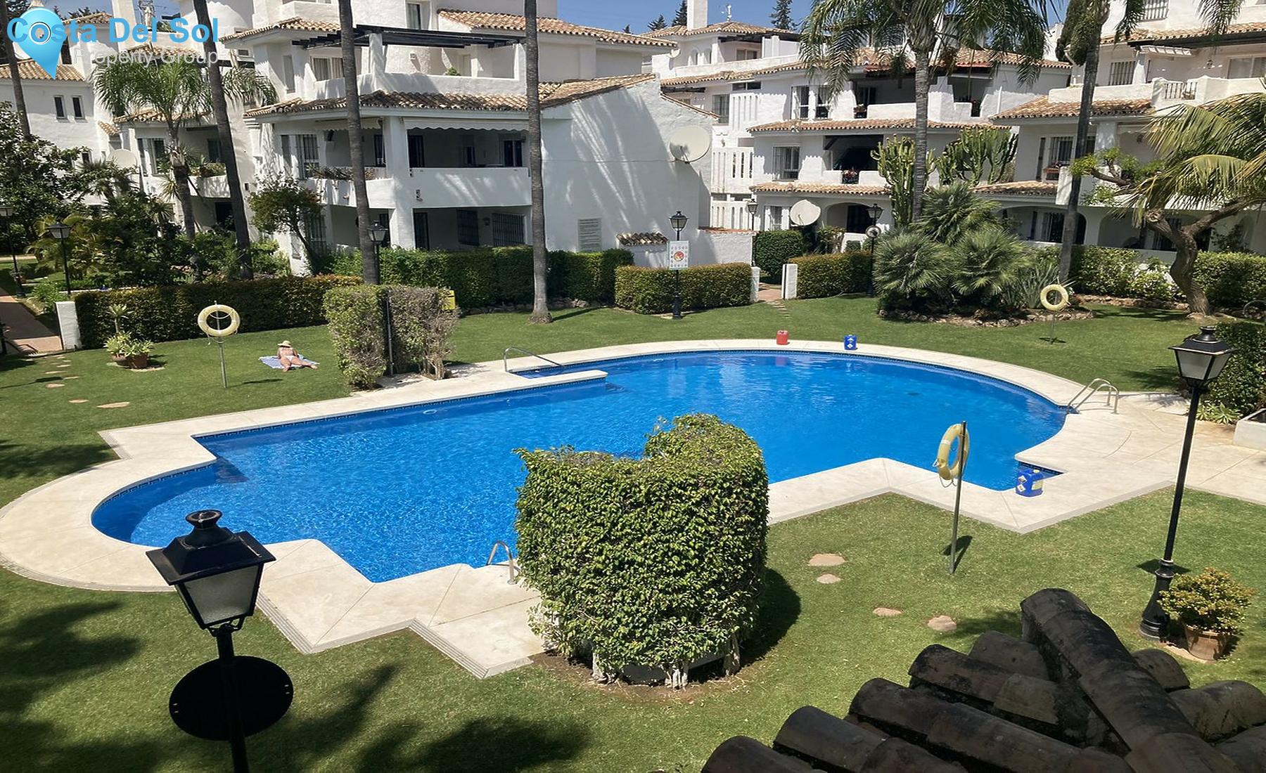 Middle Floor Apartment in Nueva Andalucía-1509296