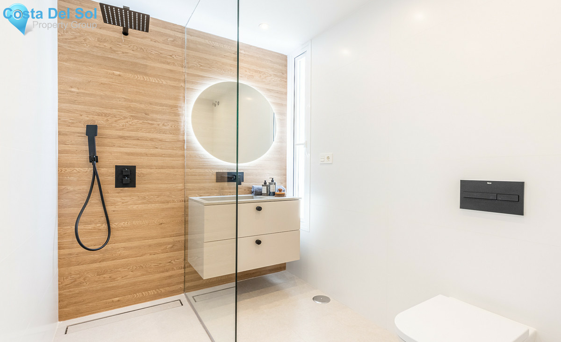 Middle Floor Apartment in Nueva Andalucía-1510506