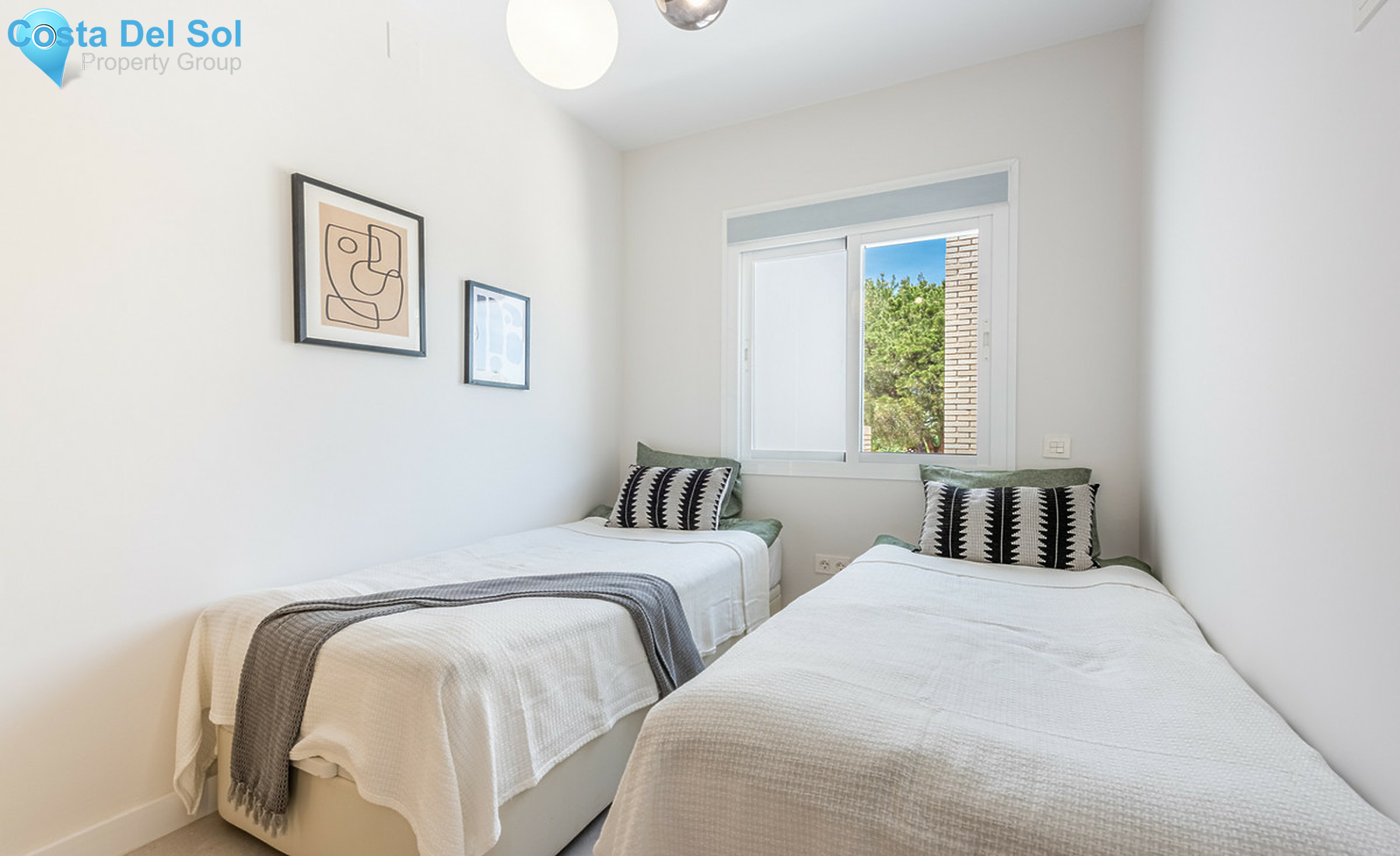 Middle Floor Apartment in Nueva Andalucía-1510508