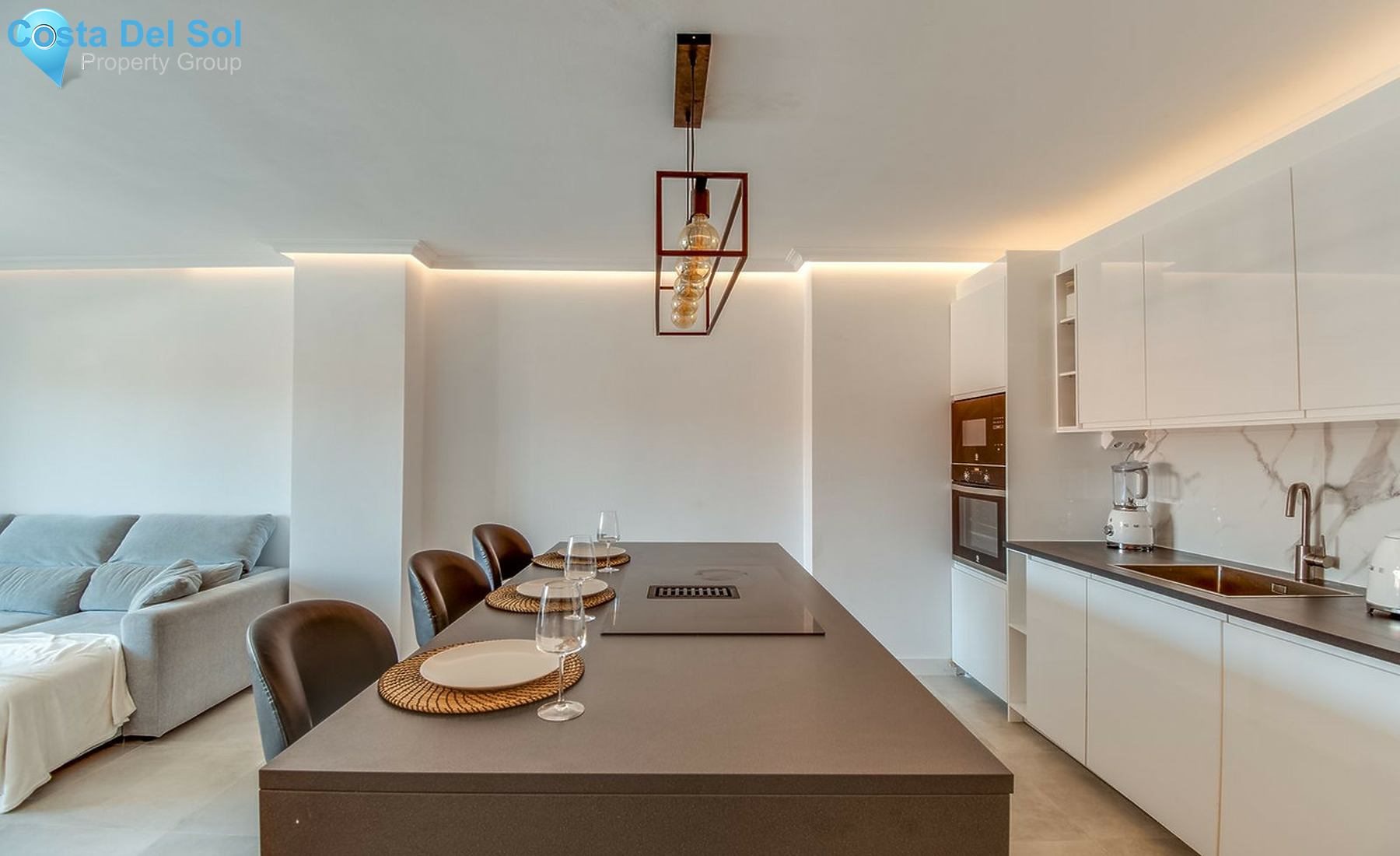 Middle Floor Apartment in Nueva Andalucía-1526011