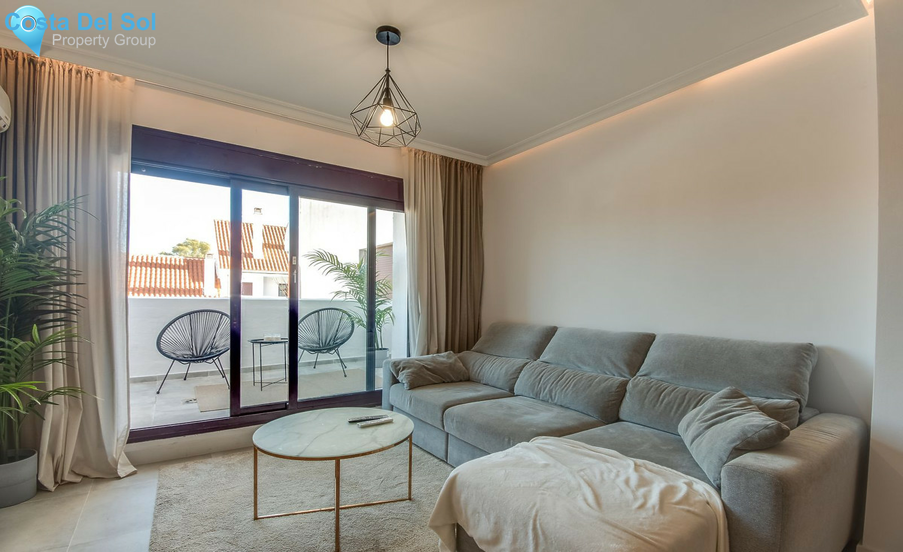 Middle Floor Apartment in Nueva Andalucía-1526015