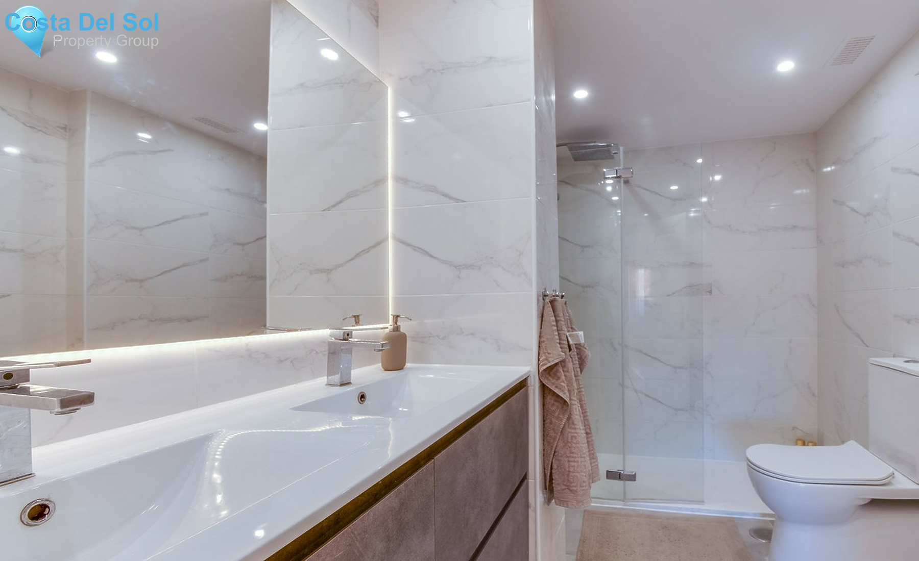 Middle Floor Apartment in Nueva Andalucía-1526007