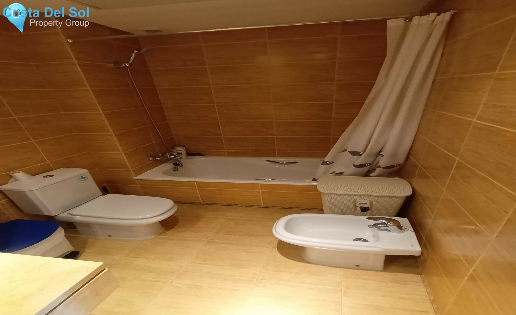 Middle Floor Apartment in Nueva Andalucía-1536248