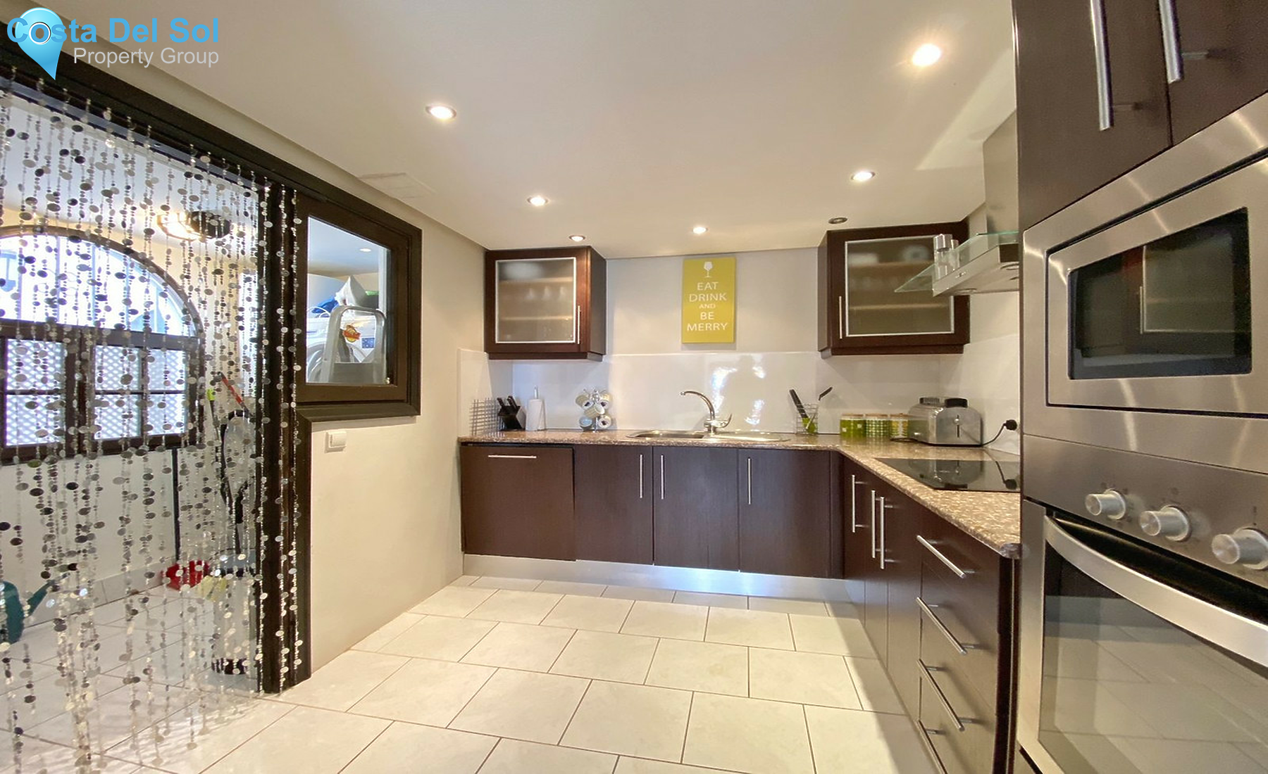 Middle Floor Apartment in Nueva Andalucía-1540956