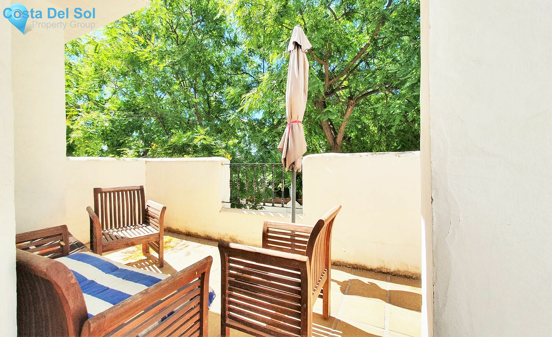 Middle Floor Apartment in Nueva Andalucía-1127000