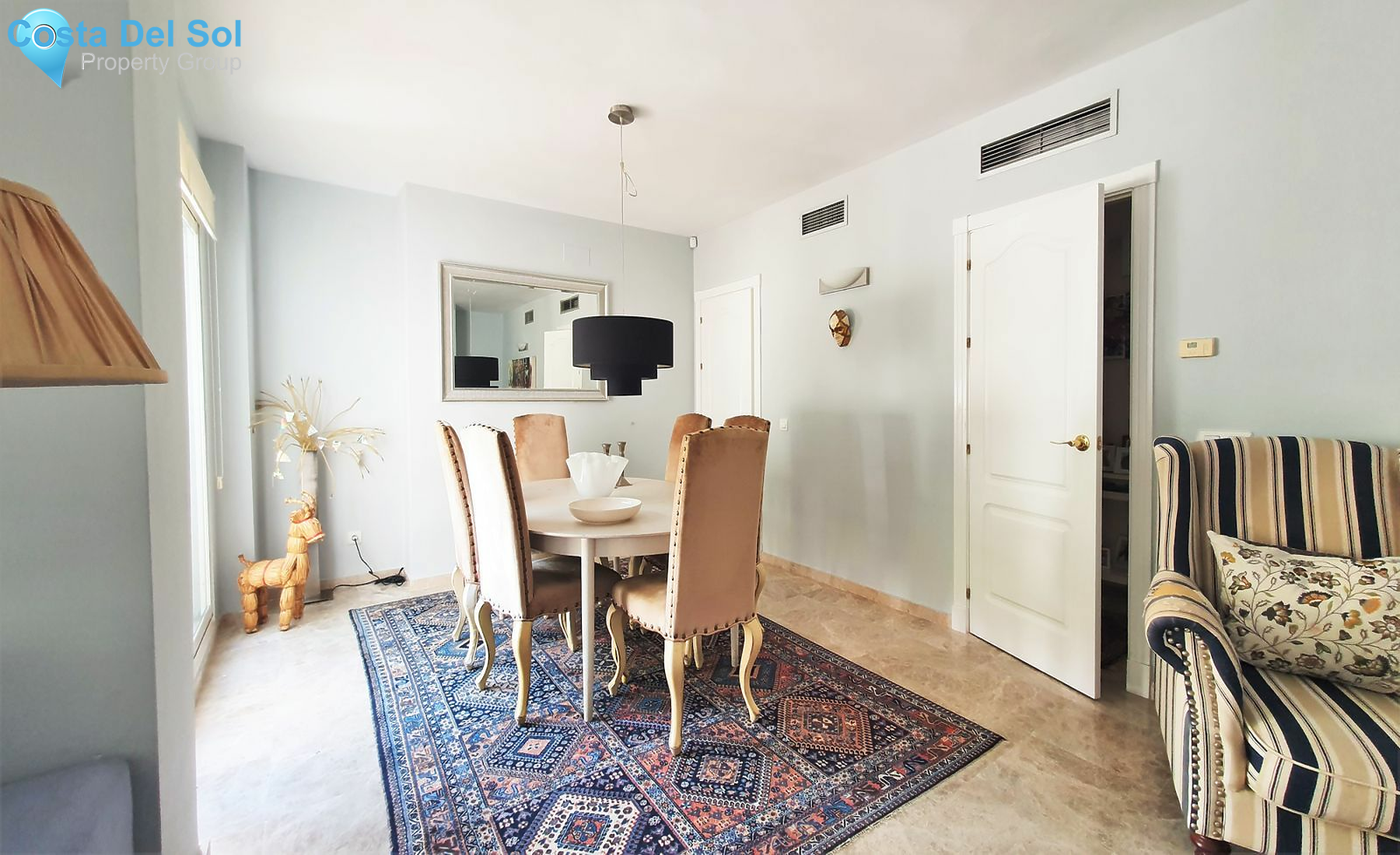 Middle Floor Apartment in Nueva Andalucía-1127007
