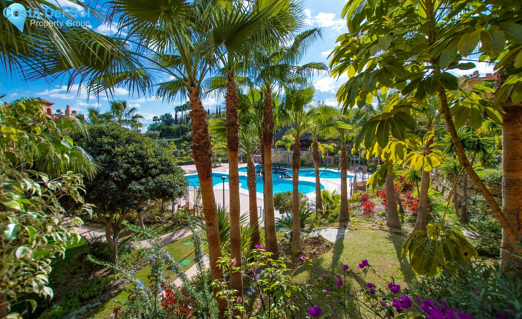 Middle Floor Apartment in Nueva Andalucía-1137040