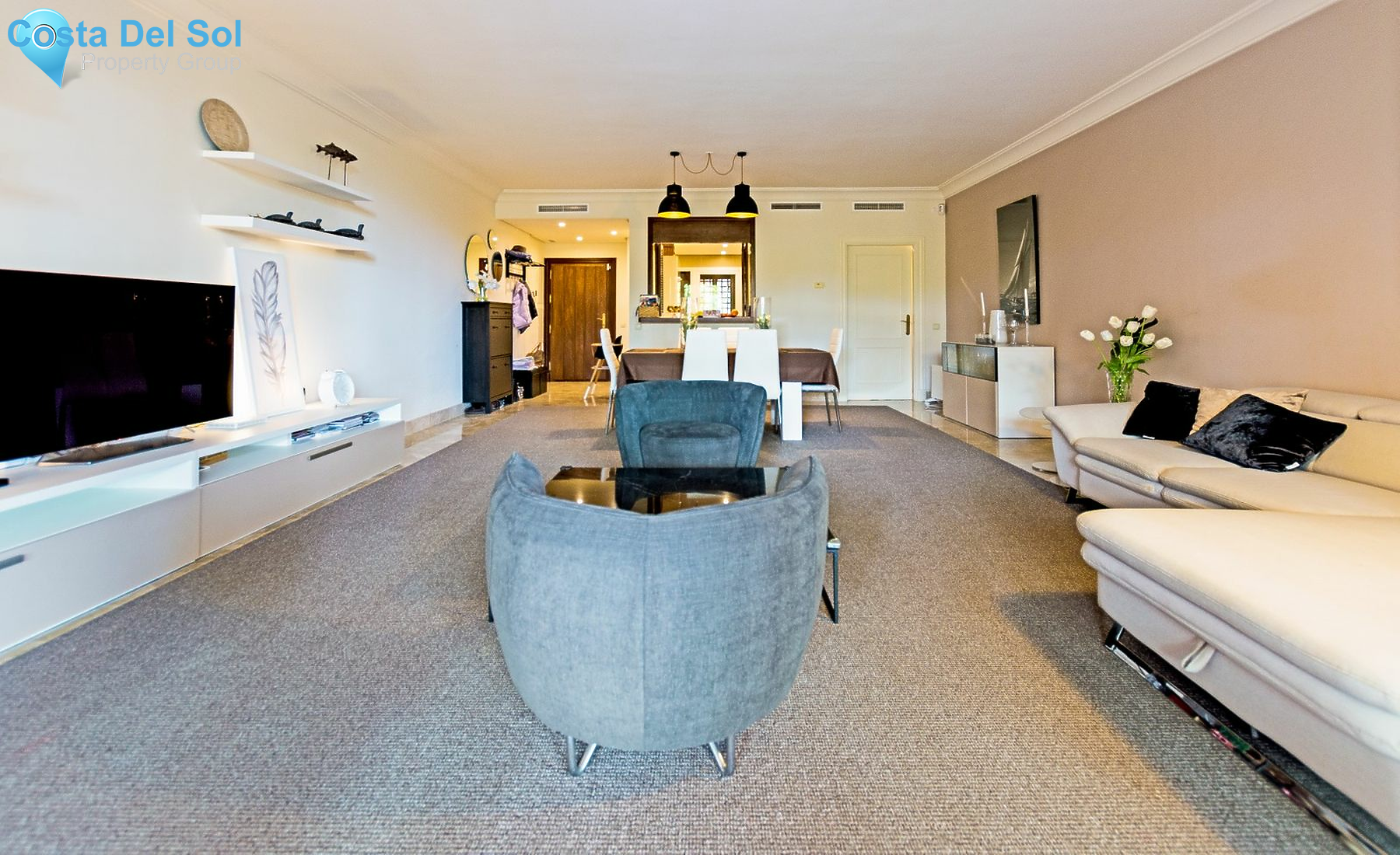 Middle Floor Apartment in Nueva Andalucía-1137026