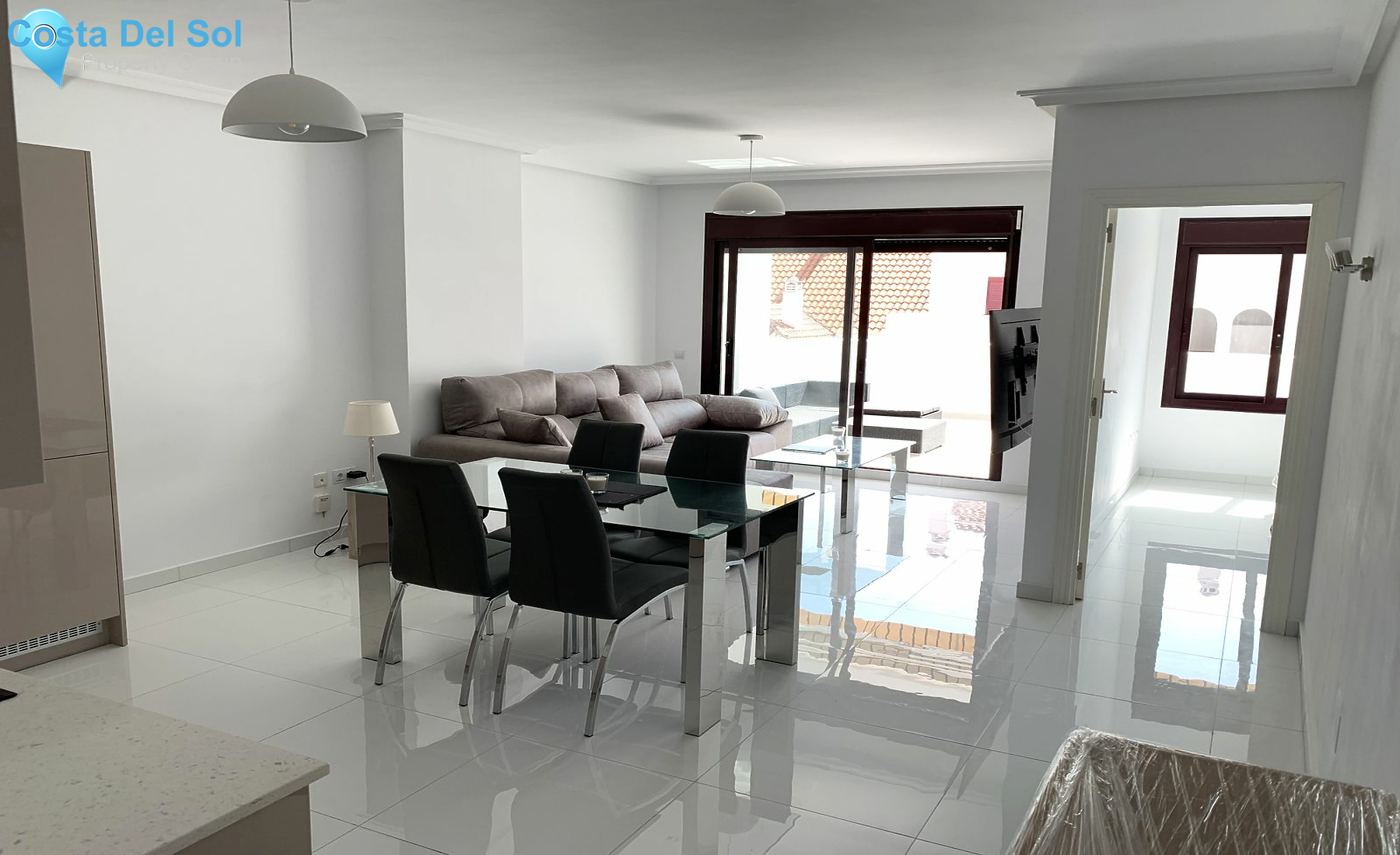 Middle Floor Apartment in Nueva Andalucía-1143622