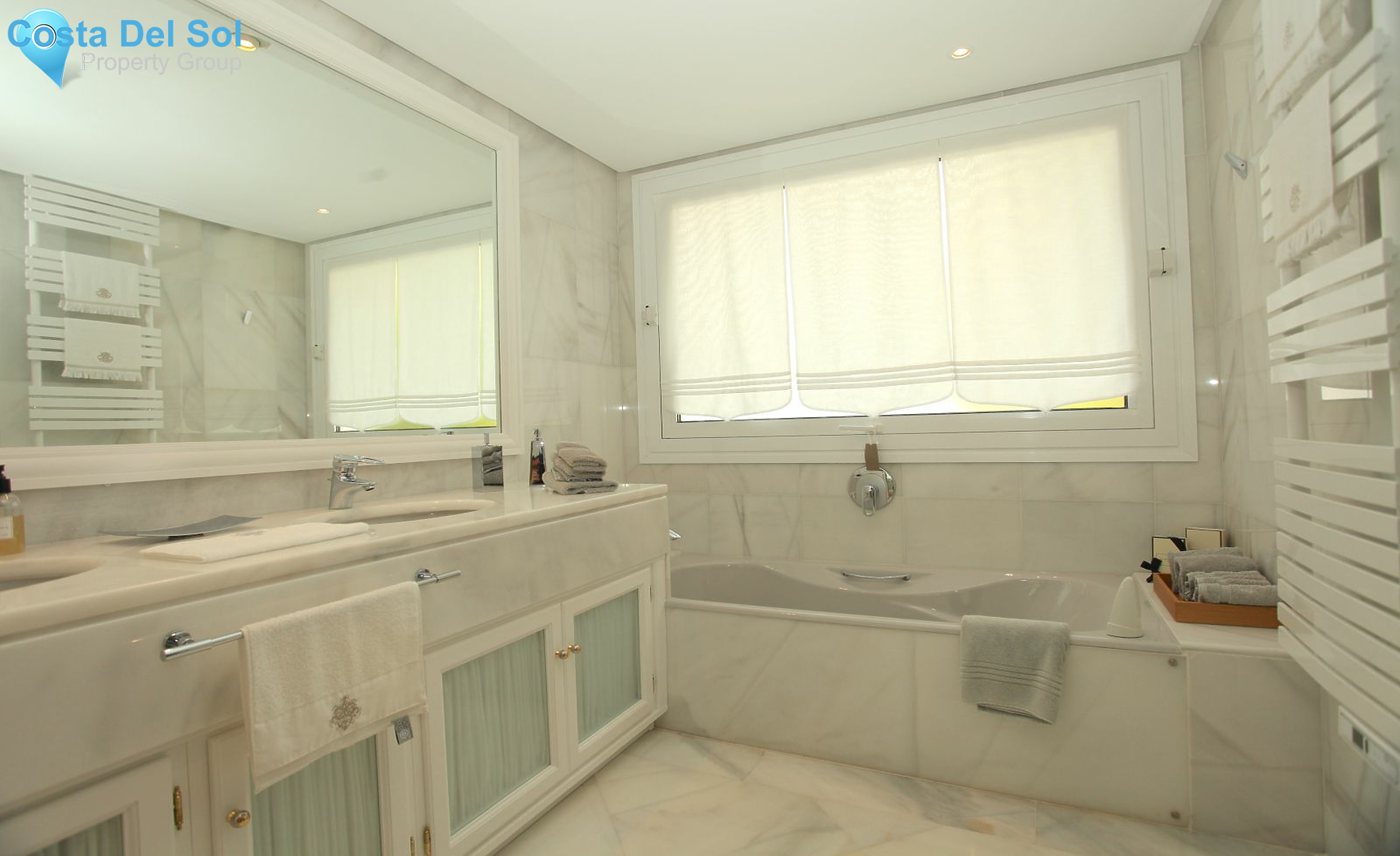 Middle Floor Apartment in Nueva Andalucía-1162129