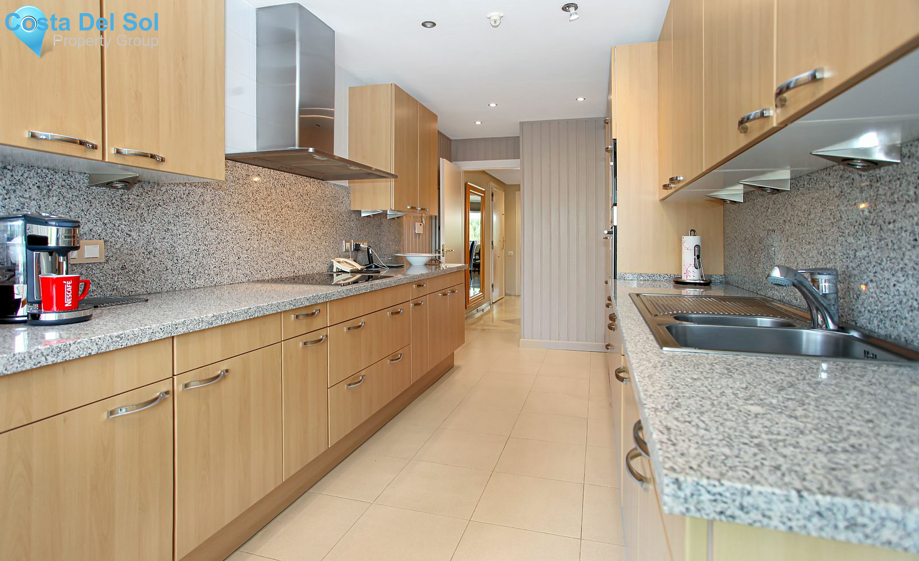 Middle Floor Apartment in Nueva Andalucía-1162132