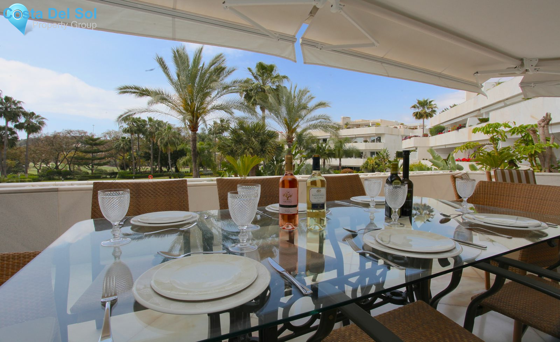 Middle Floor Apartment in Nueva Andalucía-1162118