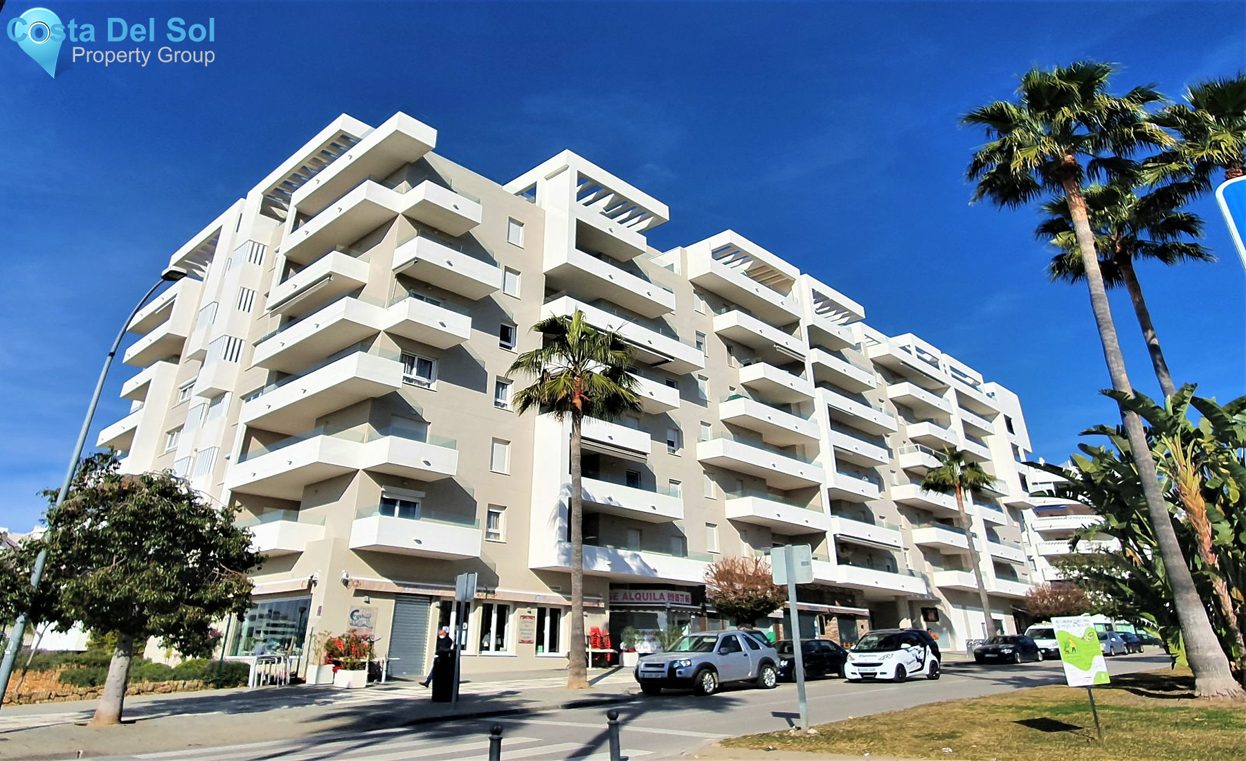 Middle Floor Apartment in Nueva Andalucía