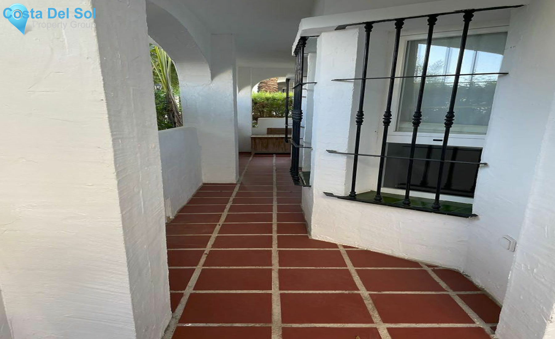 Middle Floor Apartment in Nueva Andalucía-1171162