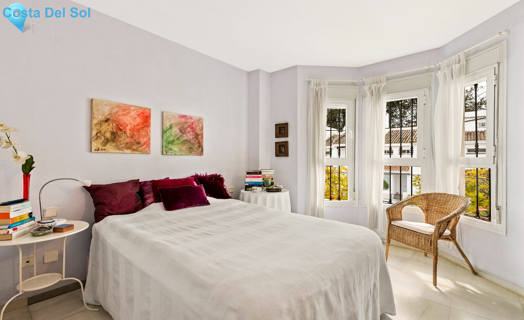 Middle Floor Apartment in Nueva Andalucía-1190286