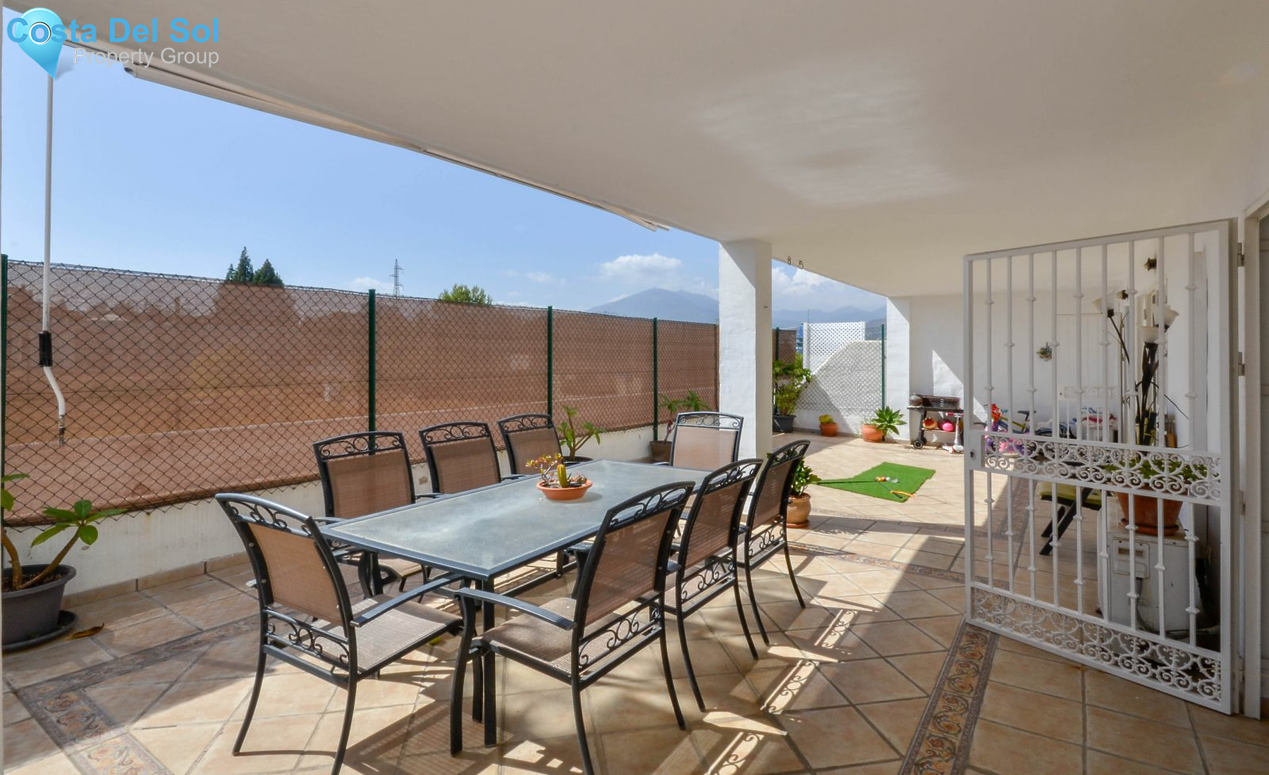 Middle Floor Apartment in Nueva Andalucía