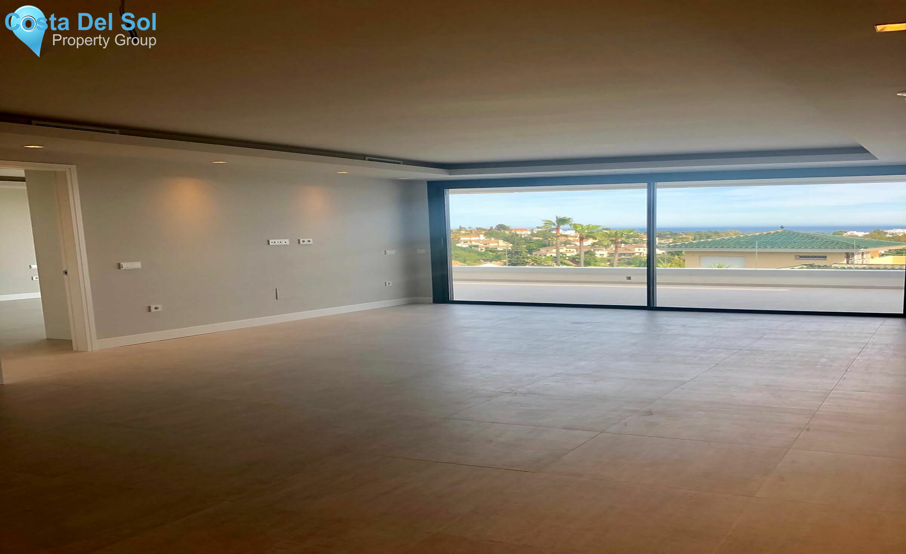 Middle Floor Apartment in Nueva Andalucía-1205442