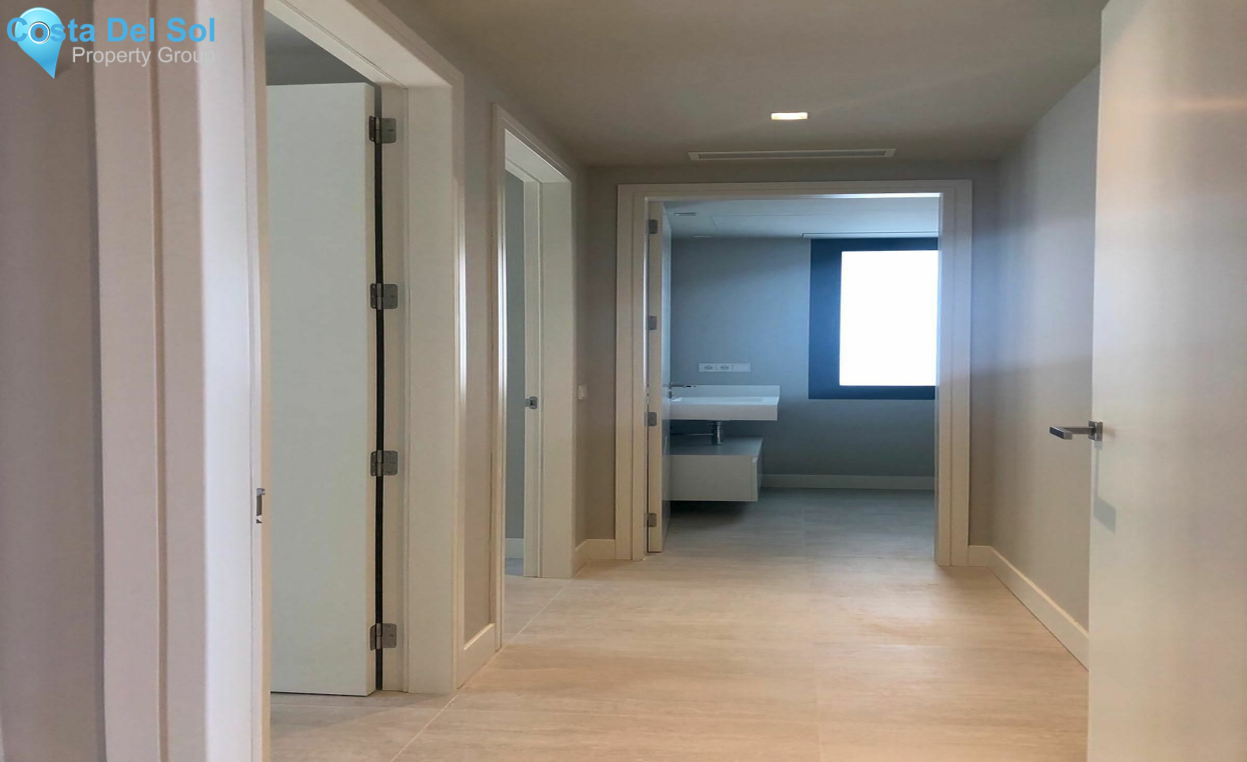 Middle Floor Apartment in Nueva Andalucía-1205443
