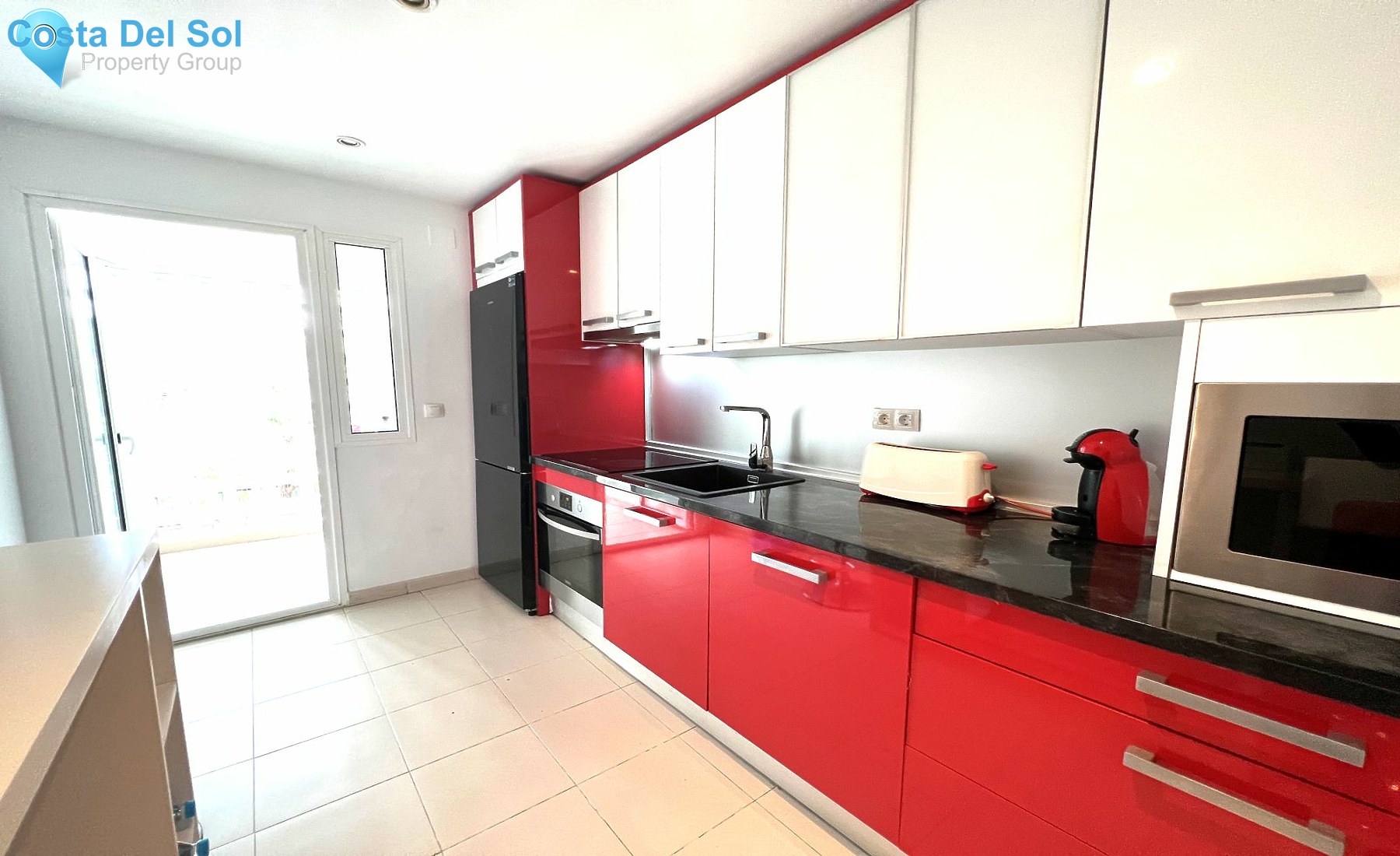 Middle Floor Apartment in Nueva Andalucía-1387755