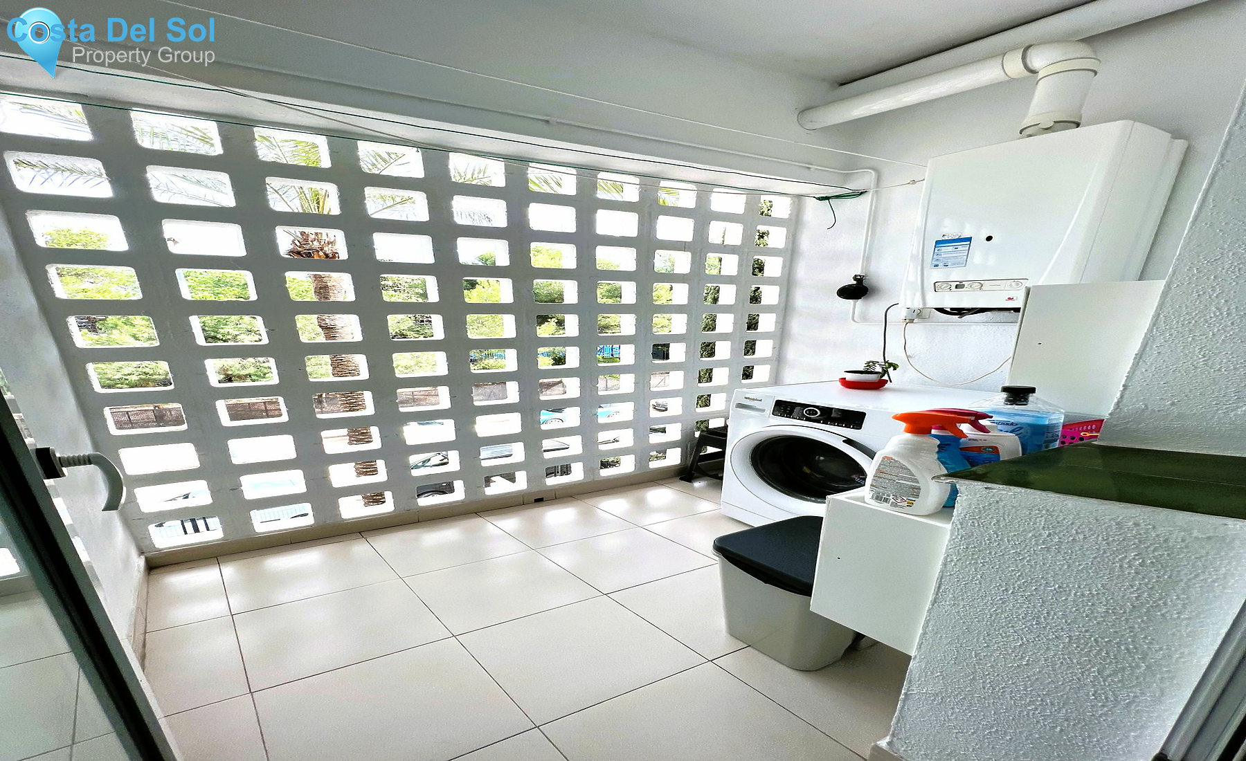 Middle Floor Apartment in Nueva Andalucía-1387756