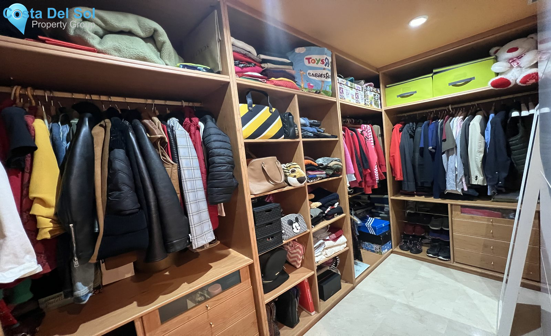 Middle Floor Apartment in Nueva Andalucía-1387764