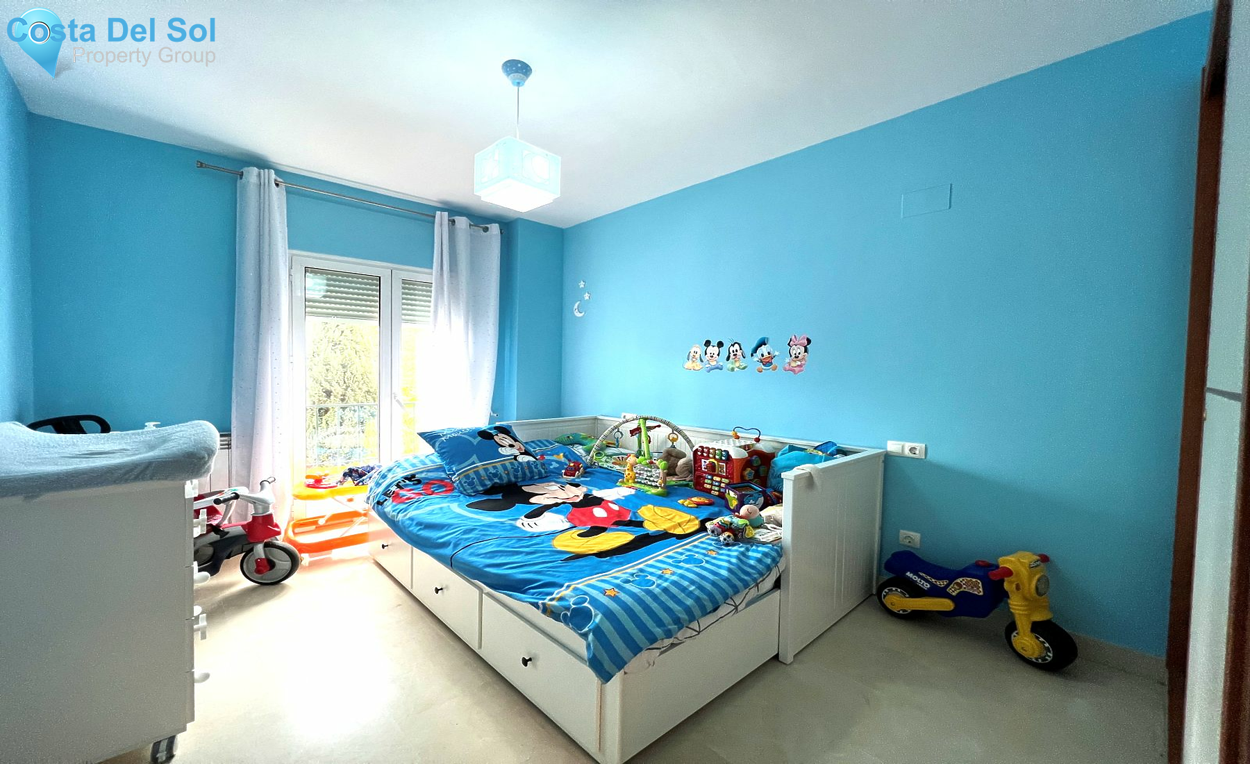 Middle Floor Apartment in Nueva Andalucía-1387765