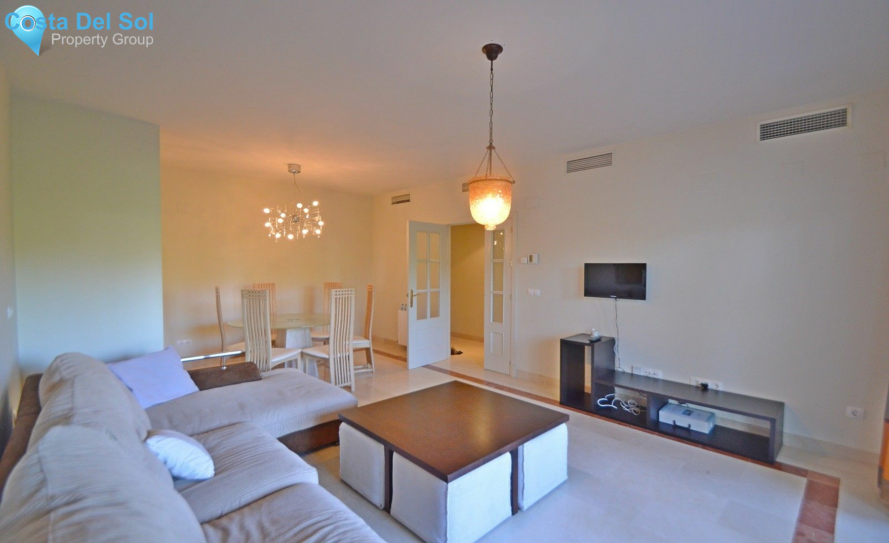 Middle Floor Apartment in Nueva Andalucía-1399826