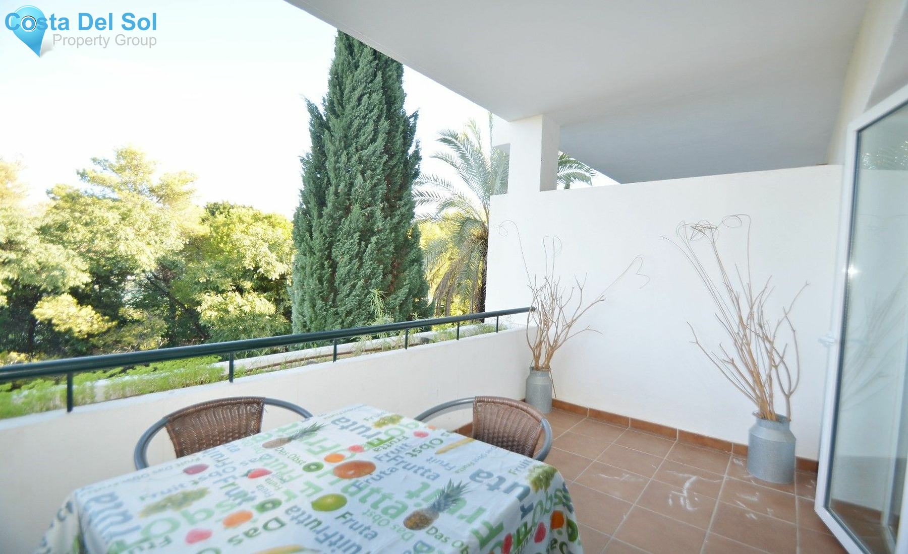 Middle Floor Apartment in Nueva Andalucía-1399829
