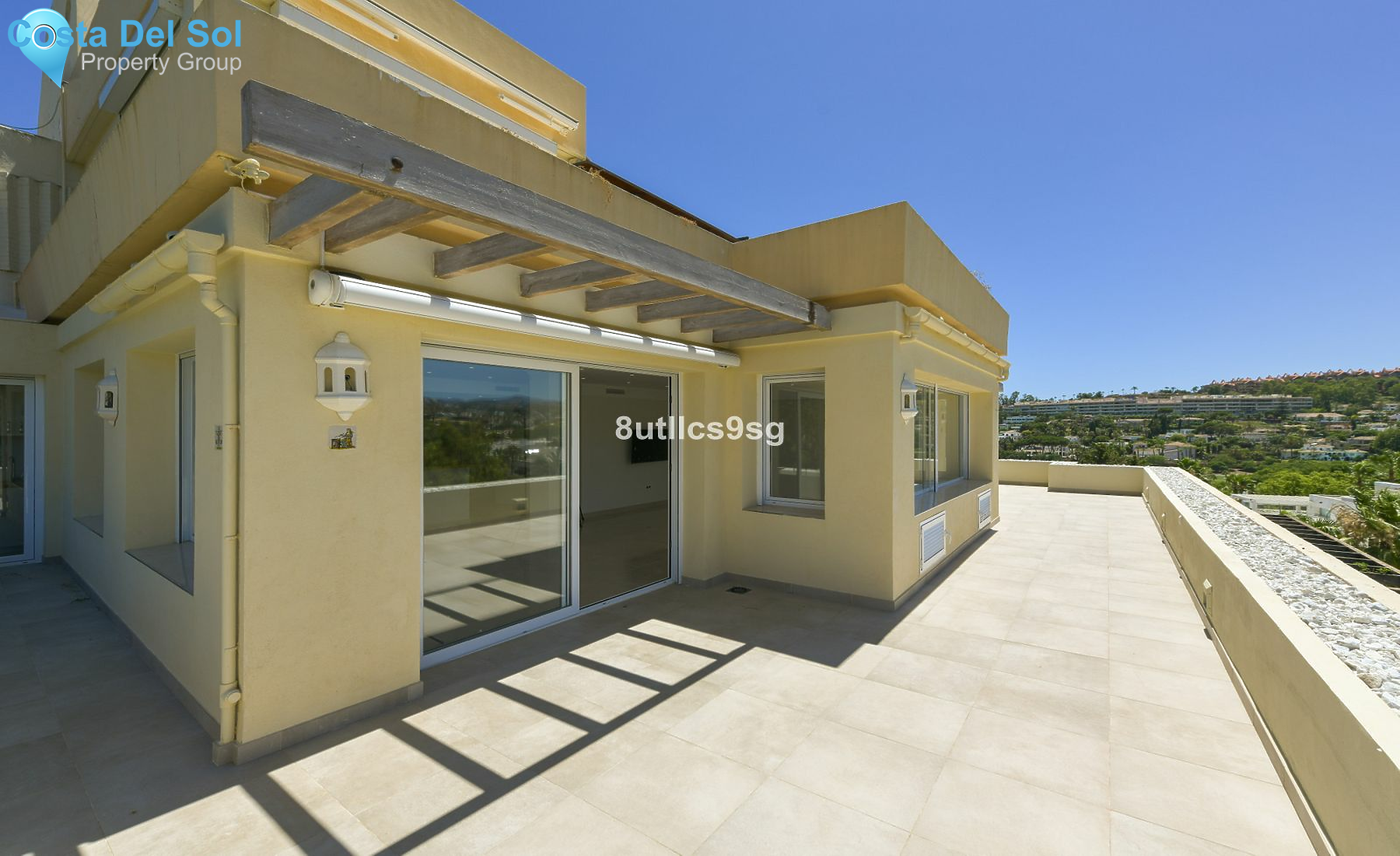 Middle Floor Apartment in Nueva Andalucía-1417616