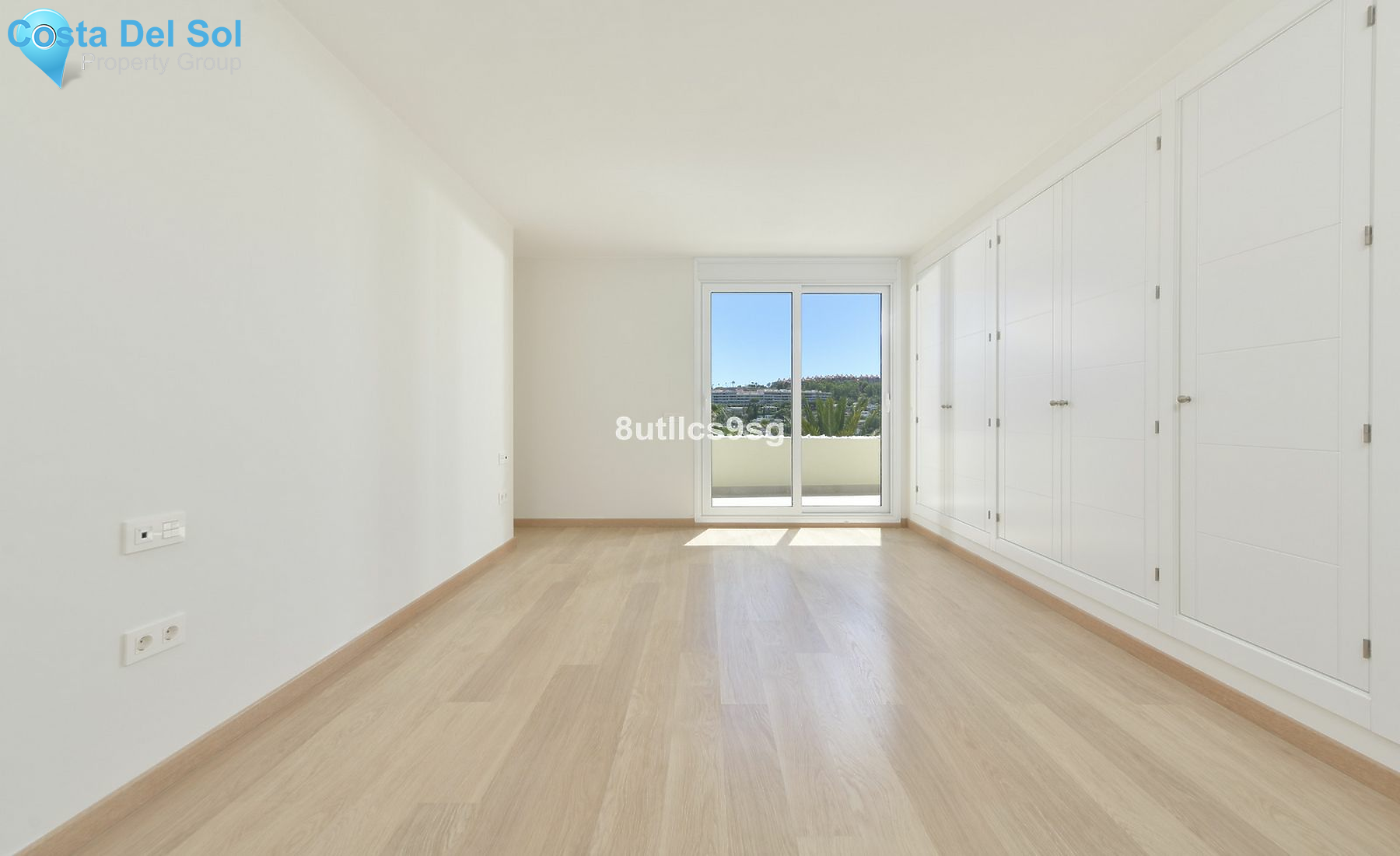 Middle Floor Apartment in Nueva Andalucía-1417620