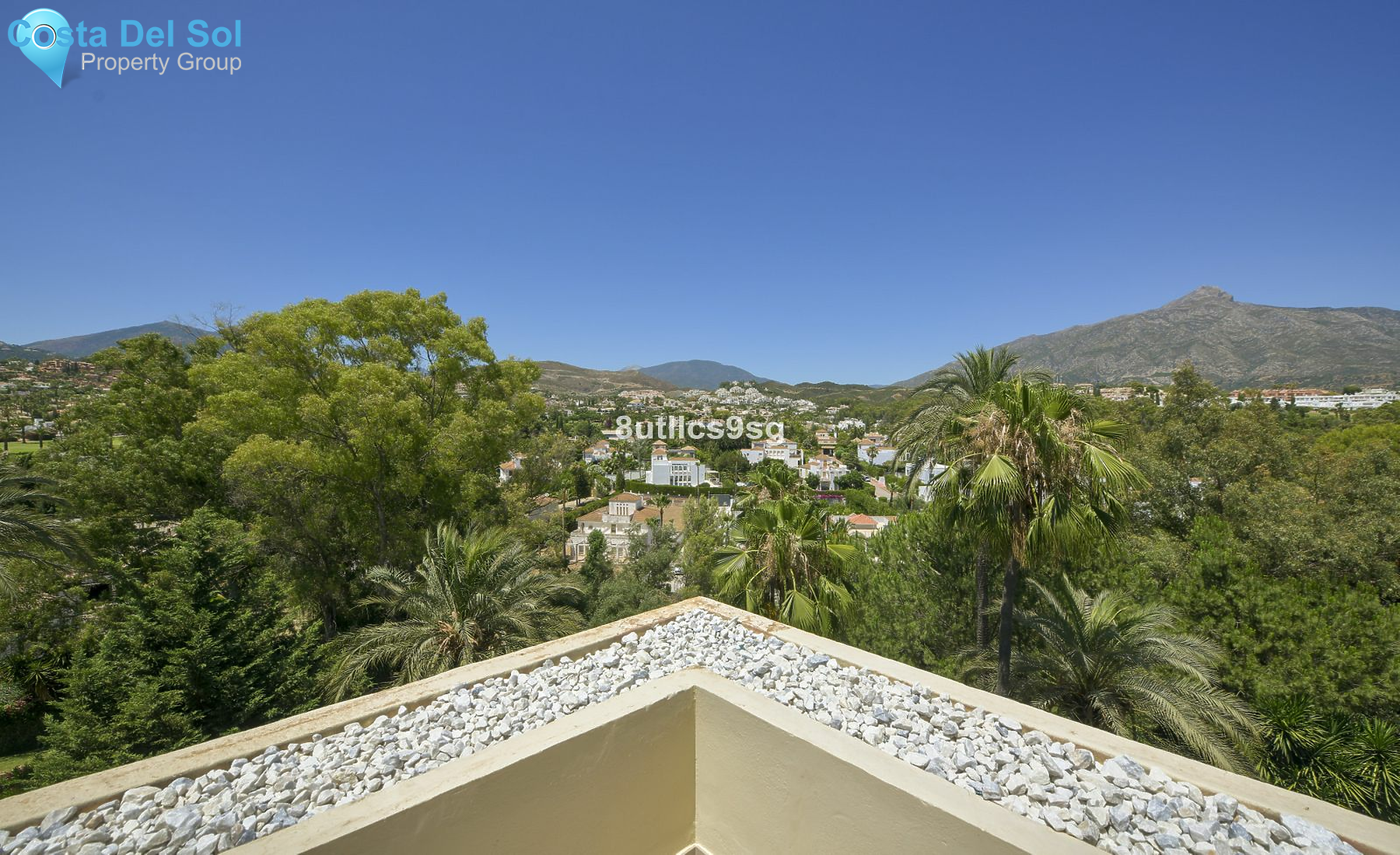 Middle Floor Apartment in Nueva Andalucía-1417604