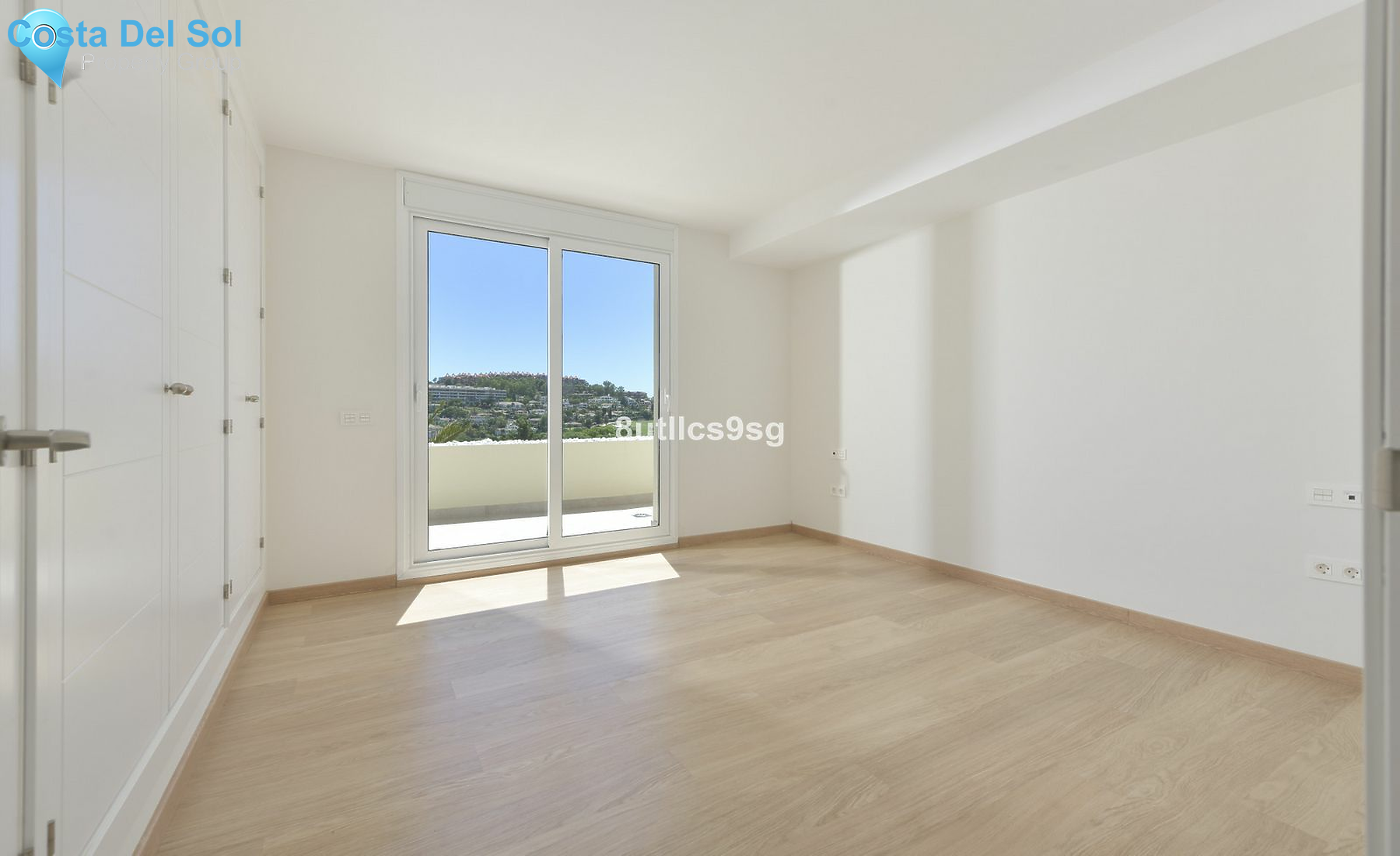 Middle Floor Apartment in Nueva Andalucía-1417622
