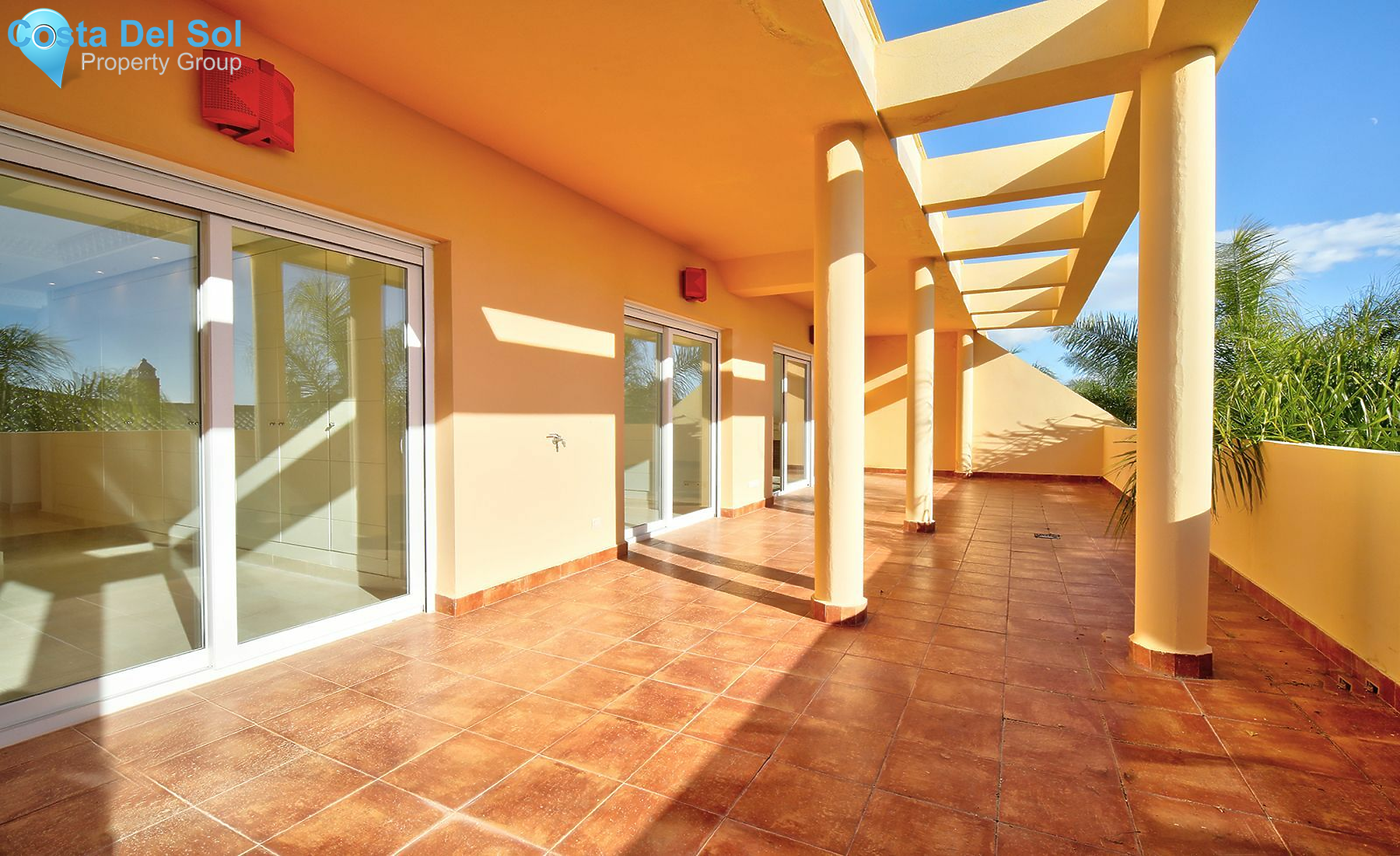 Middle Floor Apartment in Nueva Andalucía-1429850