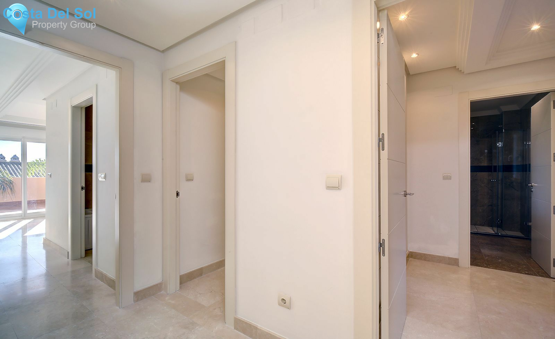 Middle Floor Apartment in Nueva Andalucía-1429856