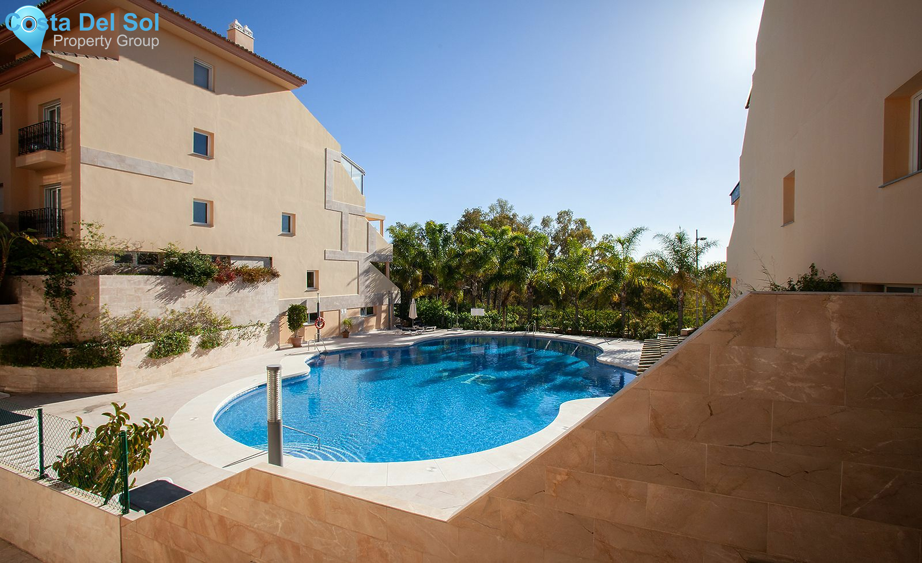 Middle Floor Apartment in Nueva Andalucía-1429840