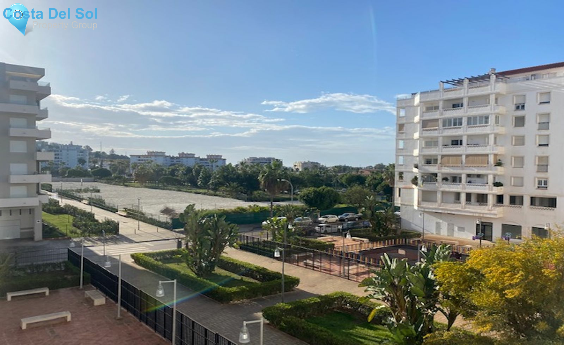 Middle Floor Apartment in Nueva Andalucía