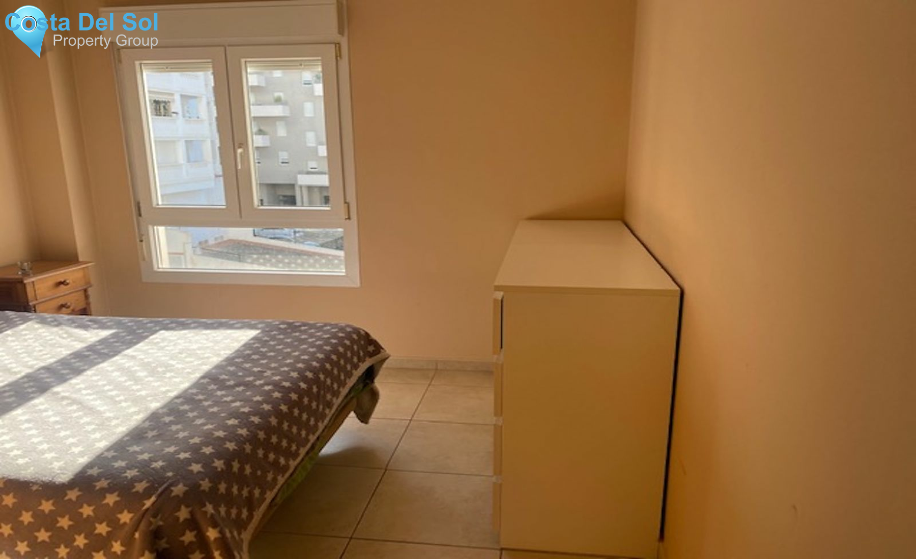 Middle Floor Apartment in Nueva Andalucía-1447789
