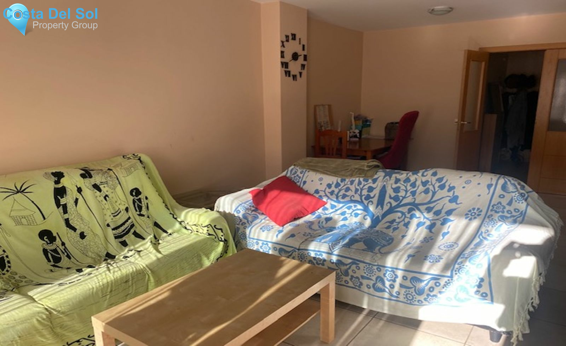 Middle Floor Apartment in Nueva Andalucía-1447784
