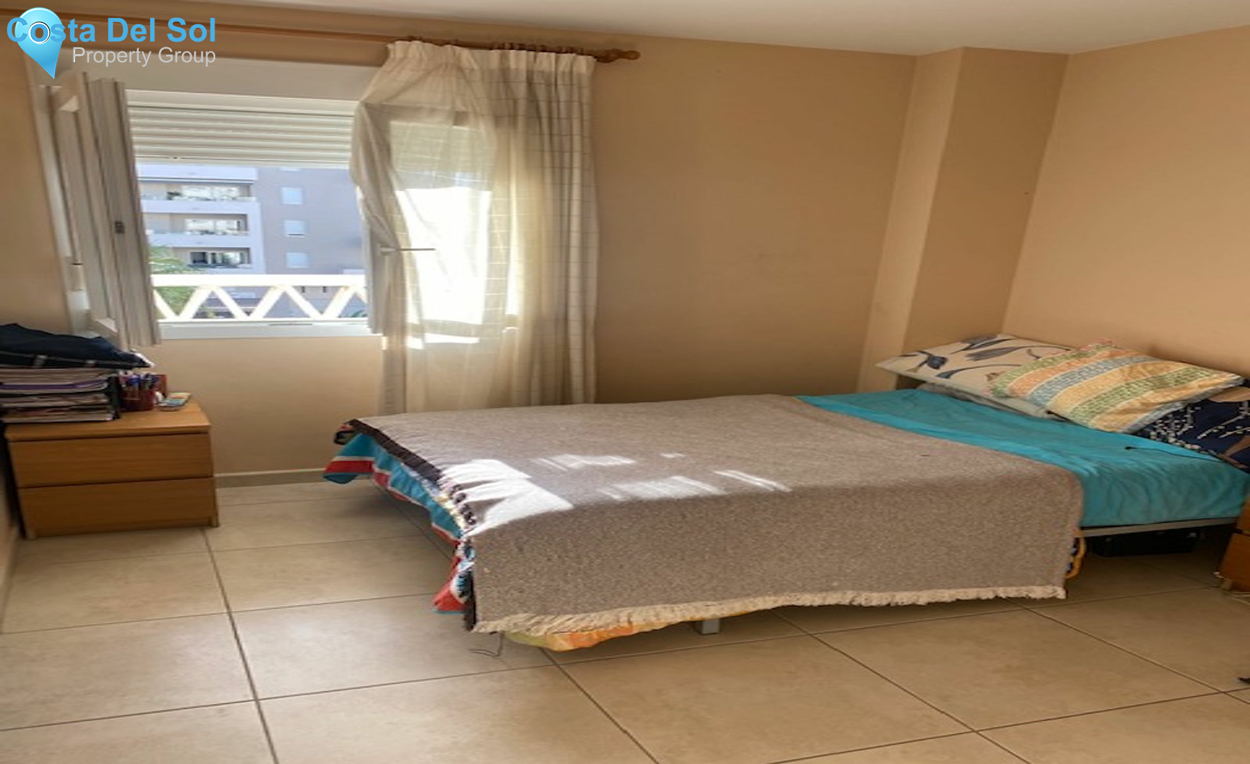 Middle Floor Apartment in Nueva Andalucía-1447786
