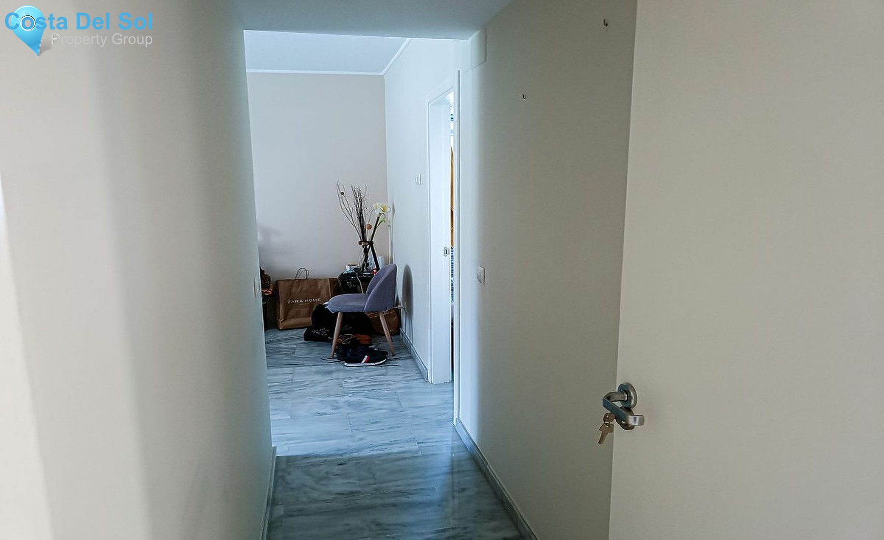 Middle Floor Apartment in Nueva Andalucía-1450116