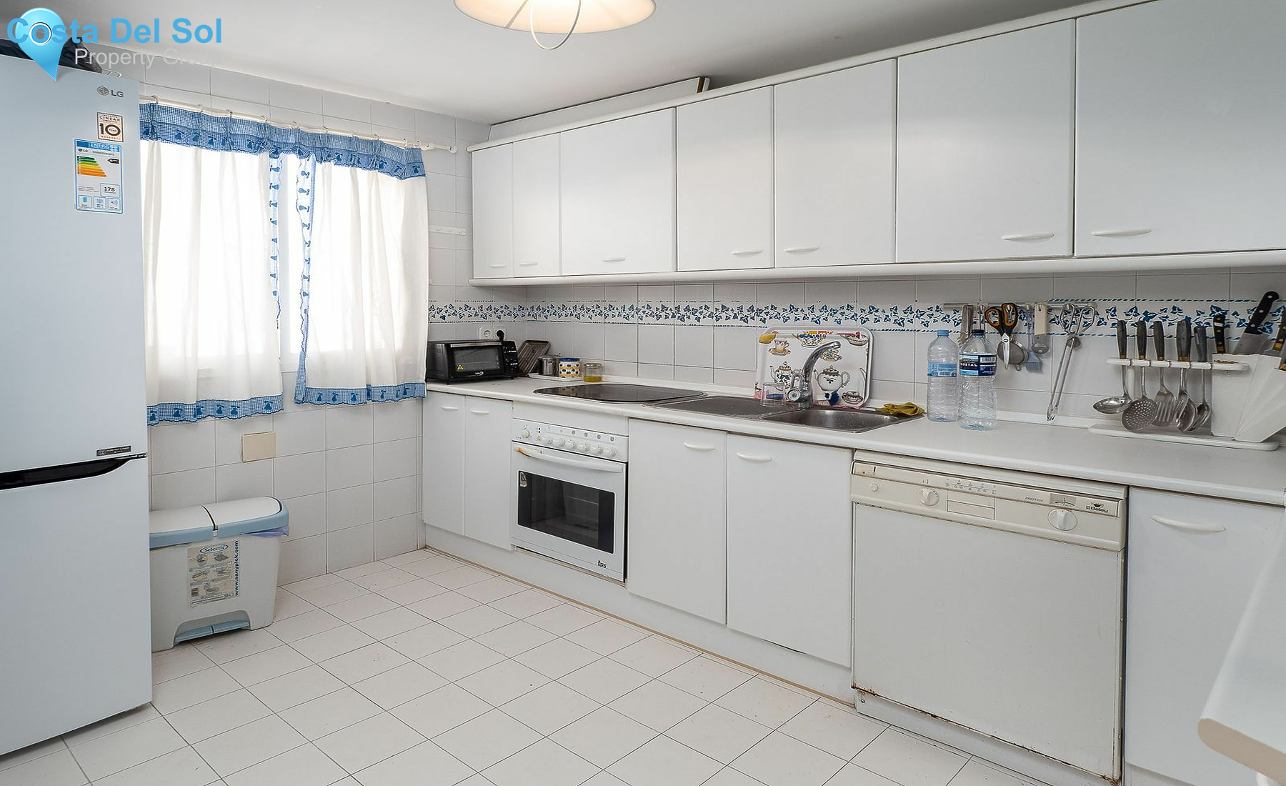 Middle Floor Apartment in Nueva Andalucía-1450531