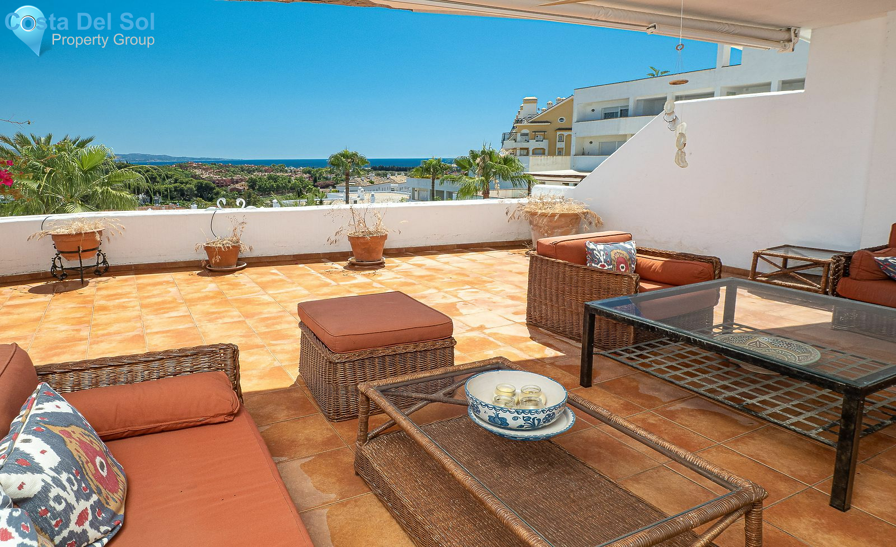 Middle Floor Apartment in Nueva Andalucía-1450520