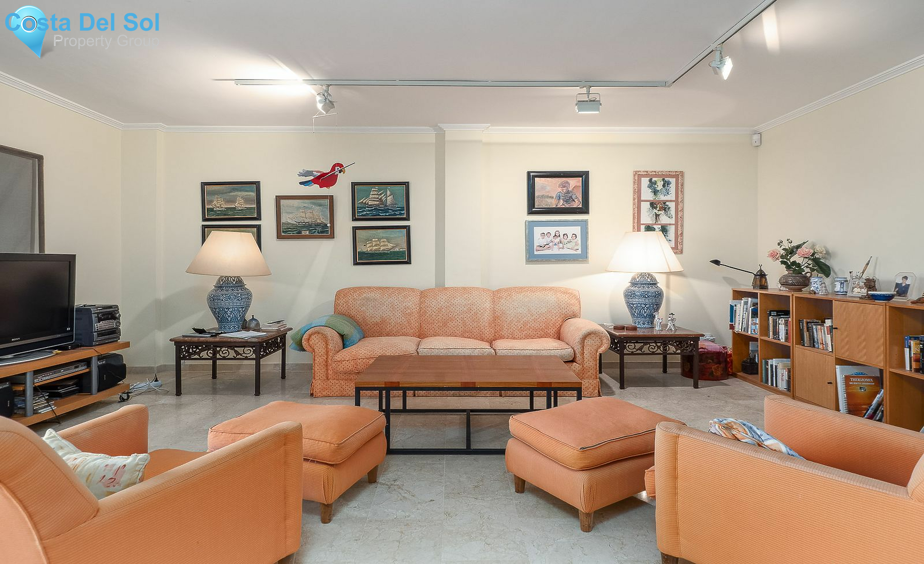 Middle Floor Apartment in Nueva Andalucía-1450523