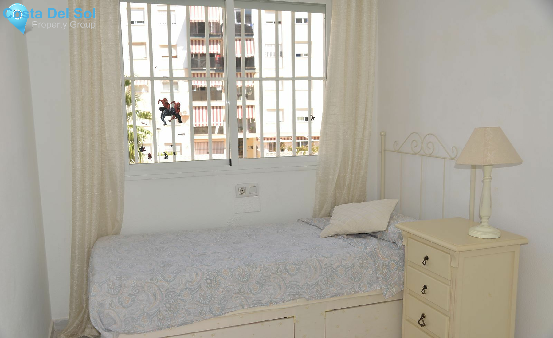 Middle Floor Apartment in Nueva Andalucía-1465836