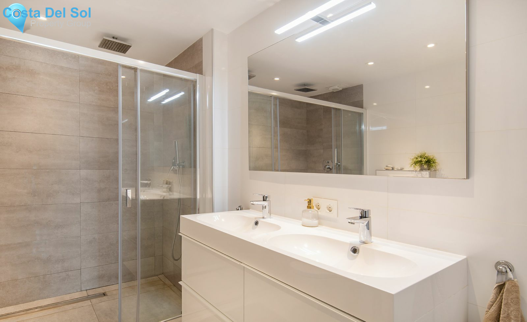 Middle Floor Apartment in Nueva Andalucía-1465952