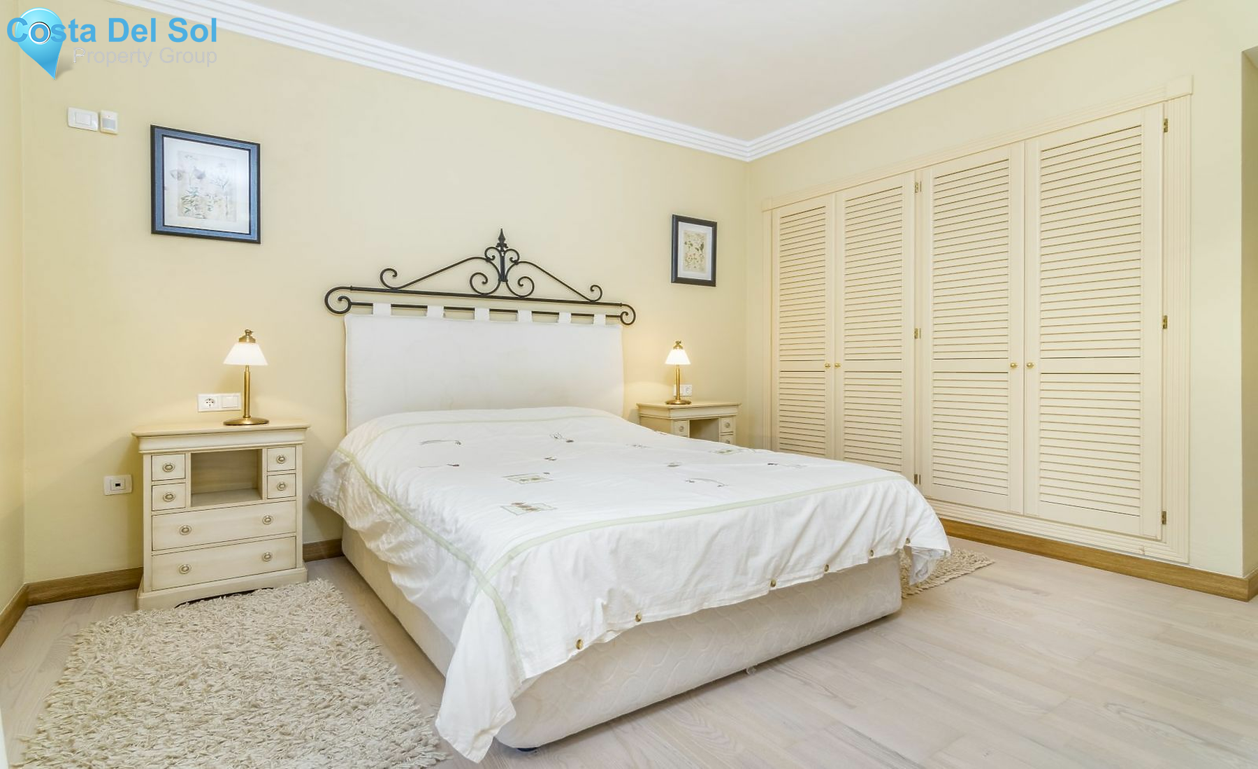 Middle Floor Apartment in Nueva Andalucía-1469249