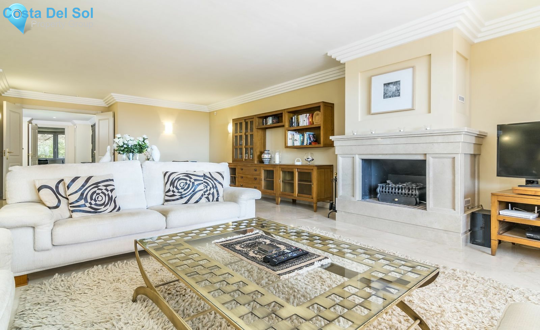 Middle Floor Apartment in Nueva Andalucía-1469240